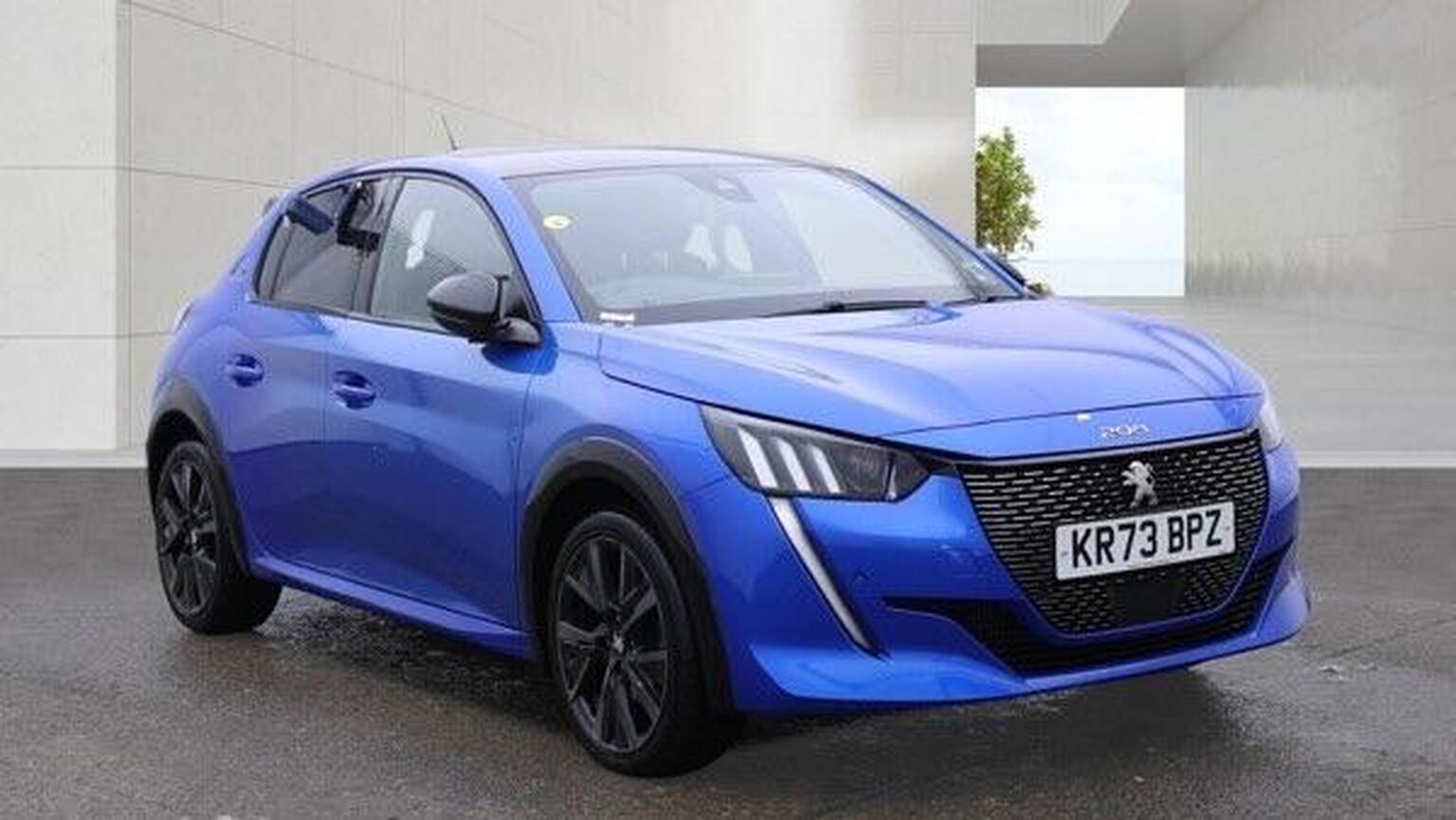 Peugeot 208 - image 1 of 12