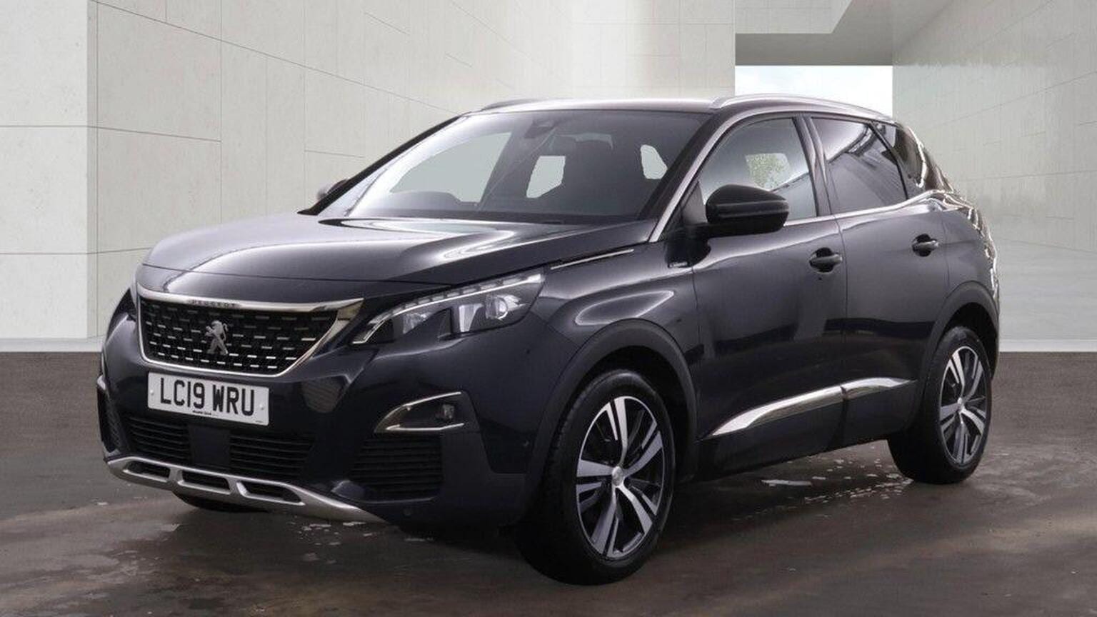 Peugeot 3008 - image 1 of 13