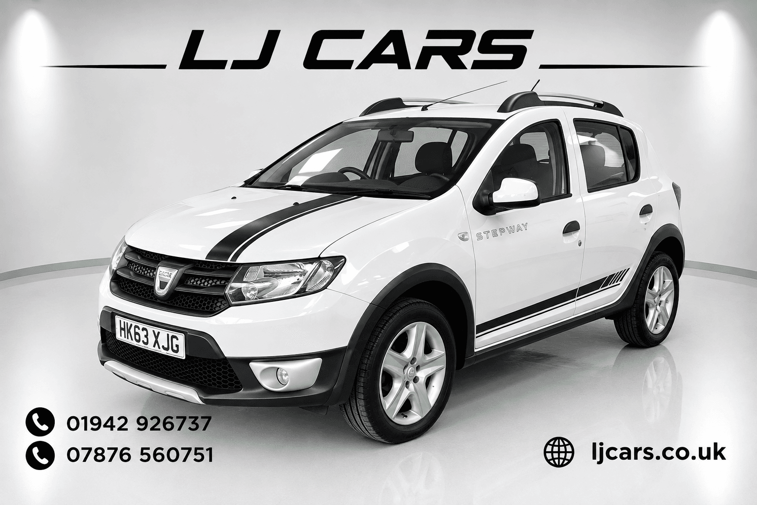 Dacia Sandero Stepway - image 1 of 17