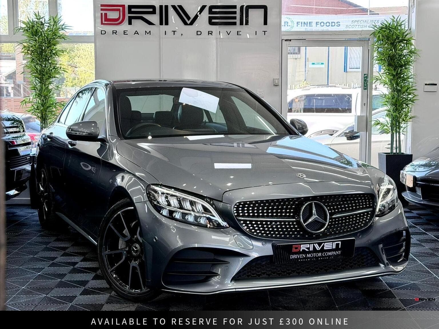 Mercedes-Benz C Class - image 1 of 53