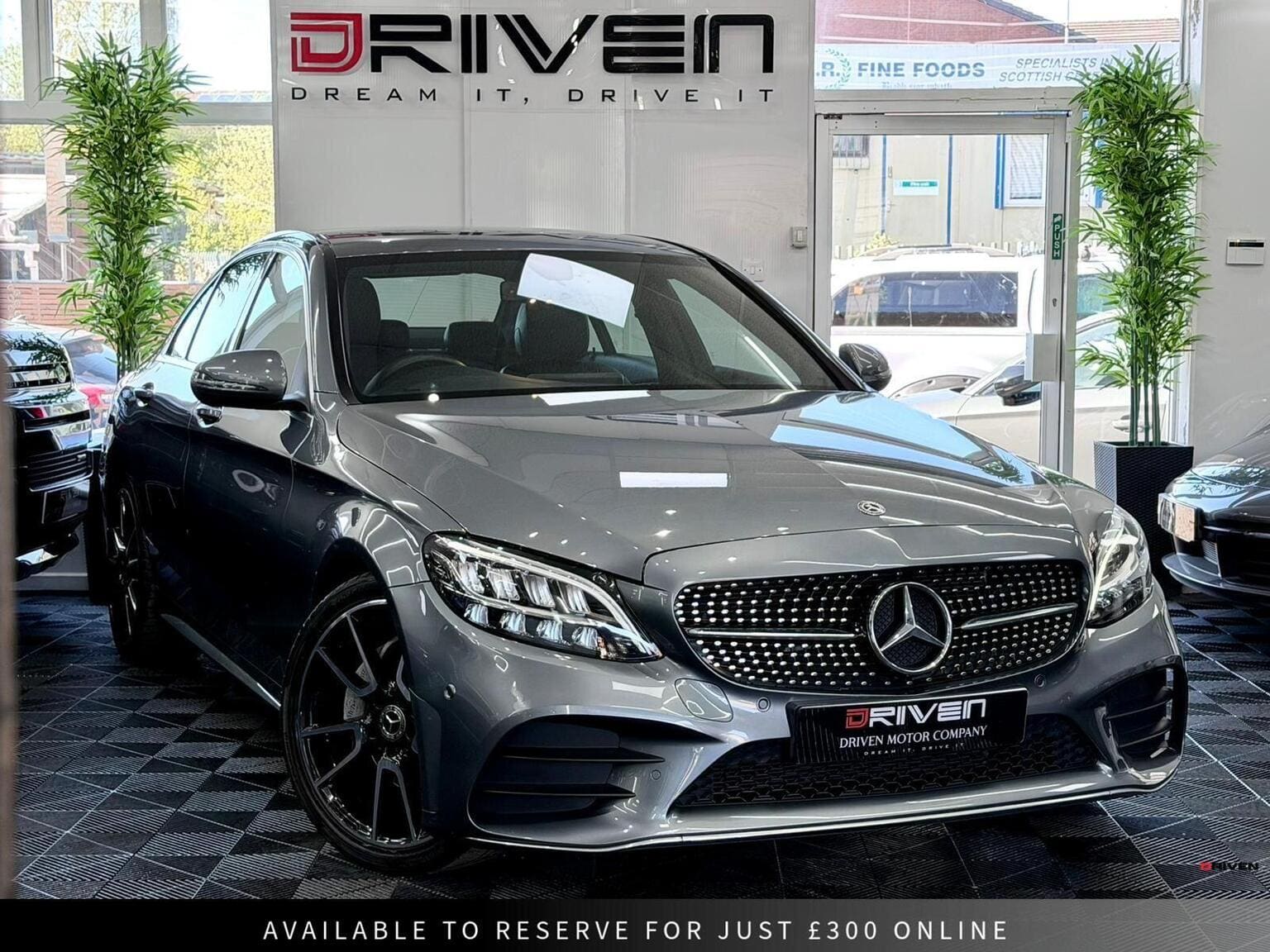 MERCEDES-BENZ C CLASS - image 1 of 53