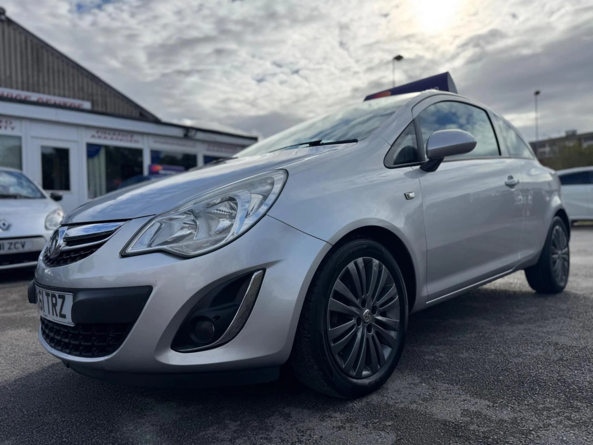 Vauxhall Corsa - image 1 of 62