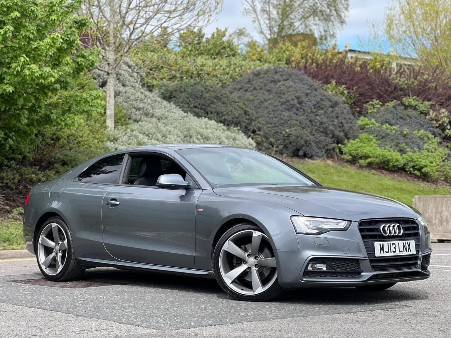 Audi A5 - image 1 of 43