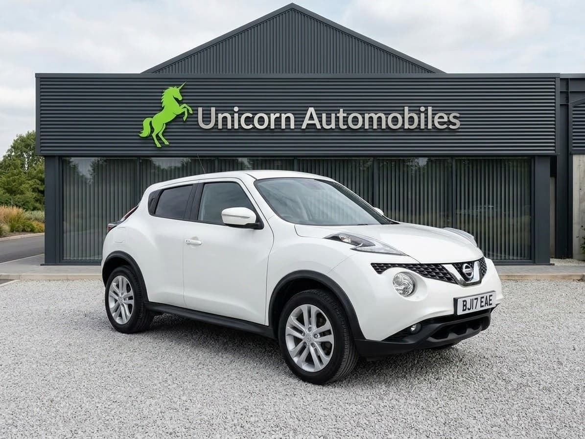 Nissan Juke - image 1 of 28