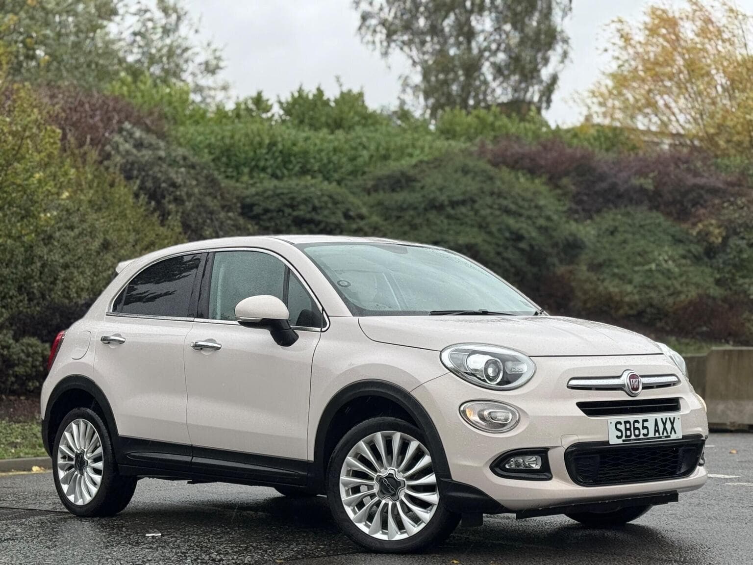 Fiat 500X - image 1 of 39