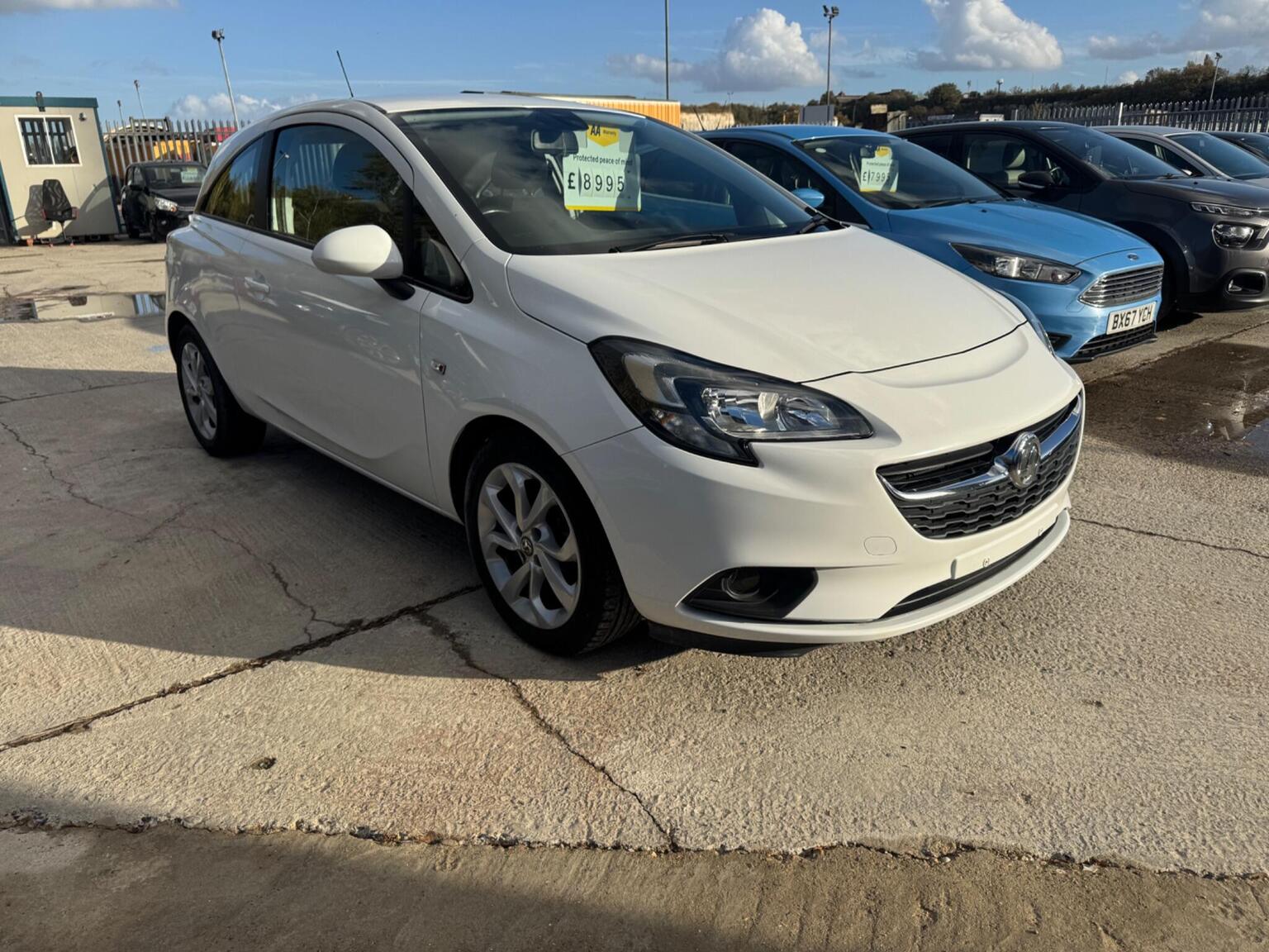 Vauxhall Corsa - image 1 of 48