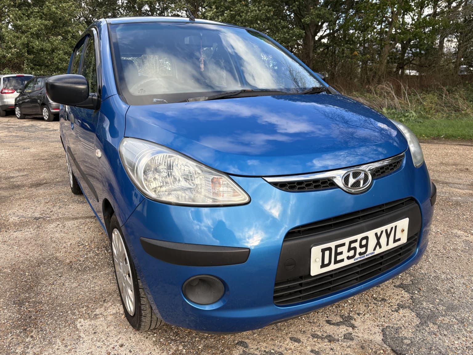 Hyundai i10 - image 1 of 25