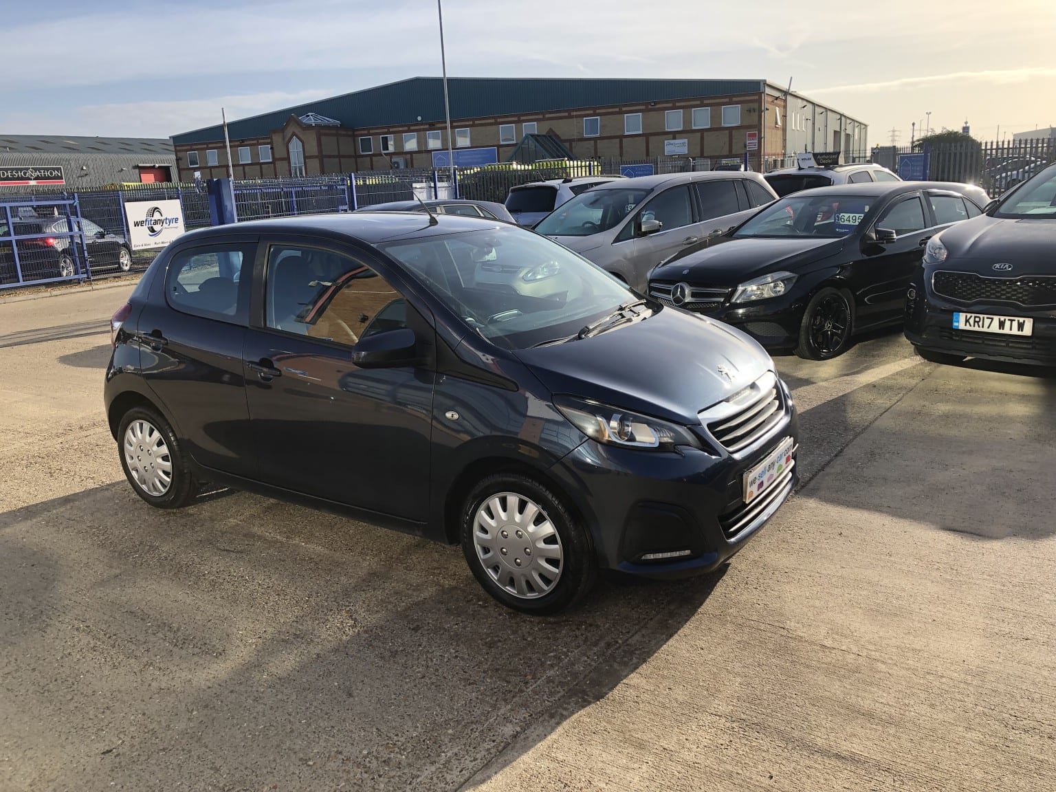 Peugeot 108 - image 1 of 16