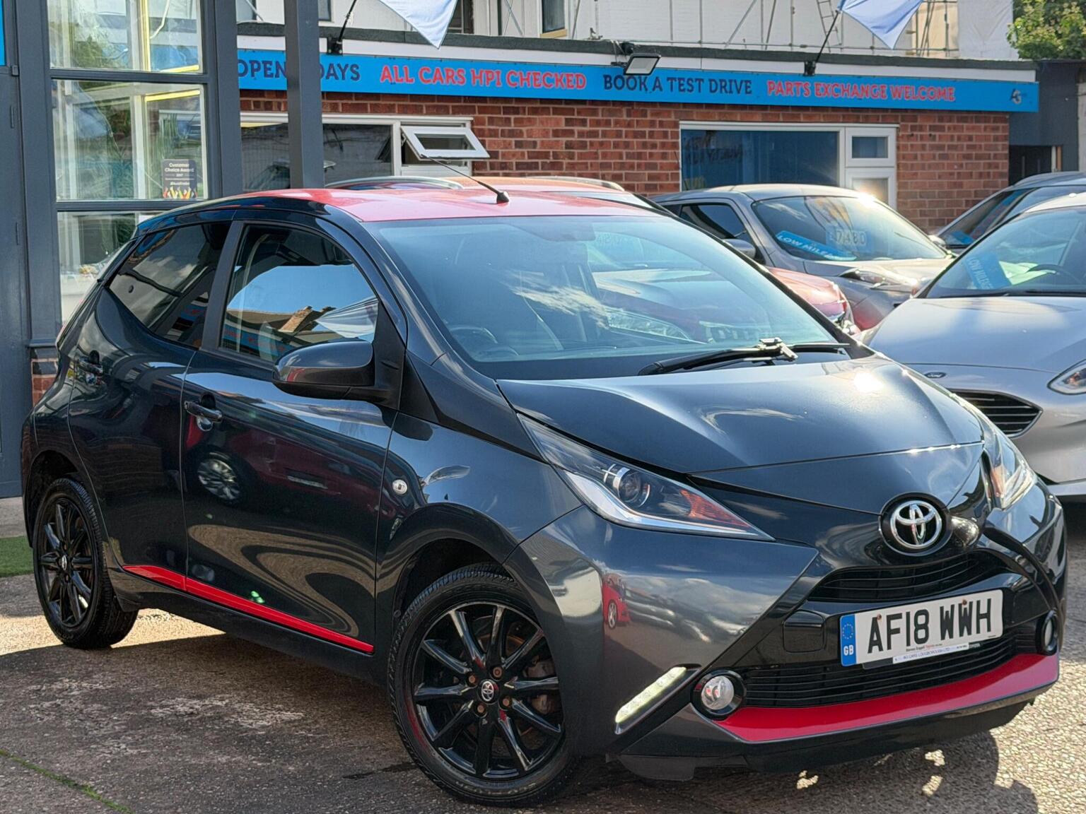 Toyota Aygo - image 1 of 67