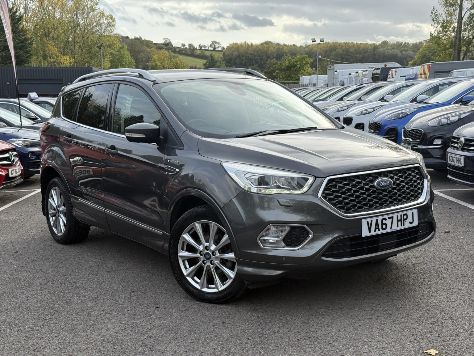 Ford Kuga - image 1 of 1
