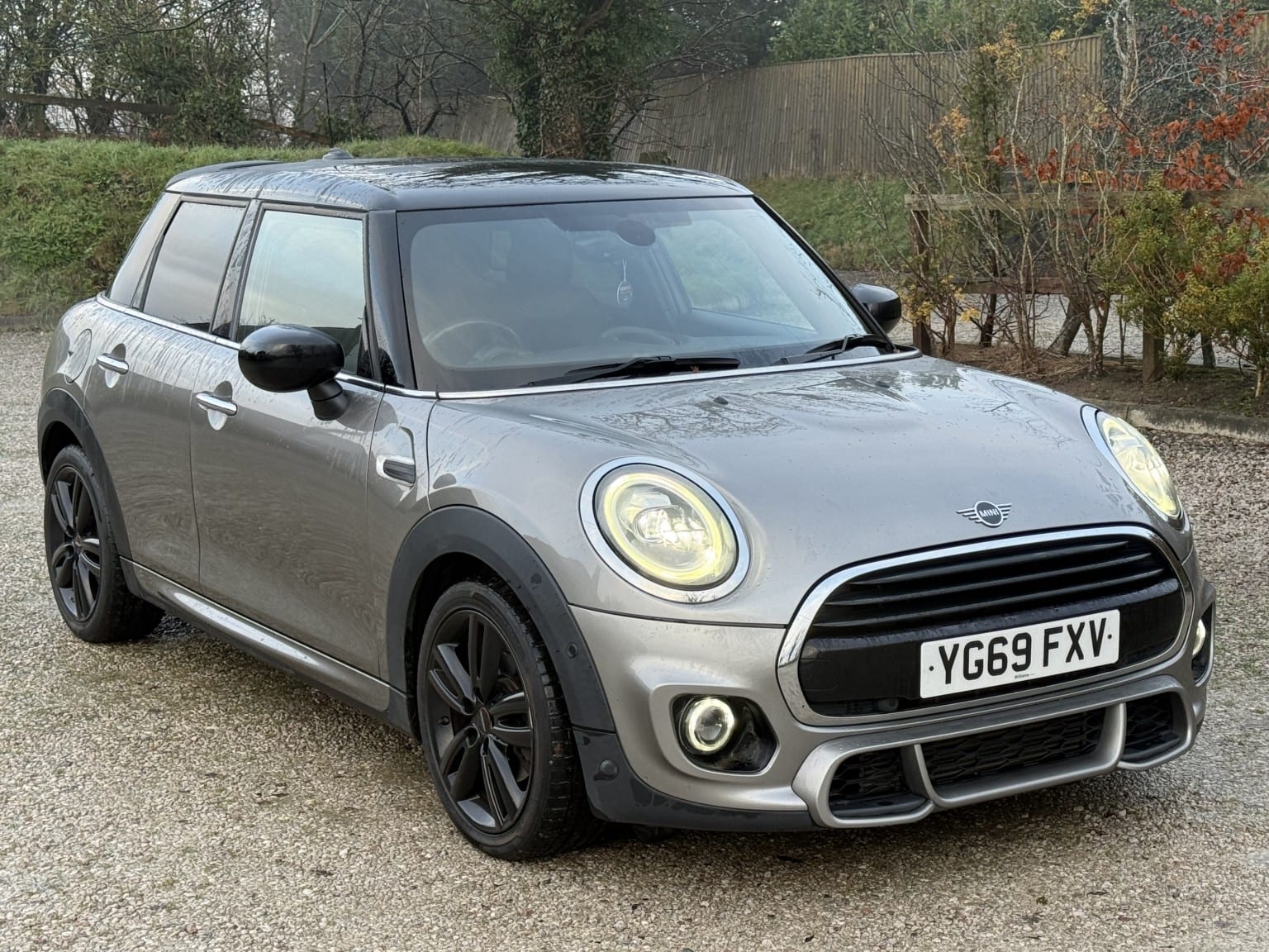 MINI Hatch - image 1 of 19