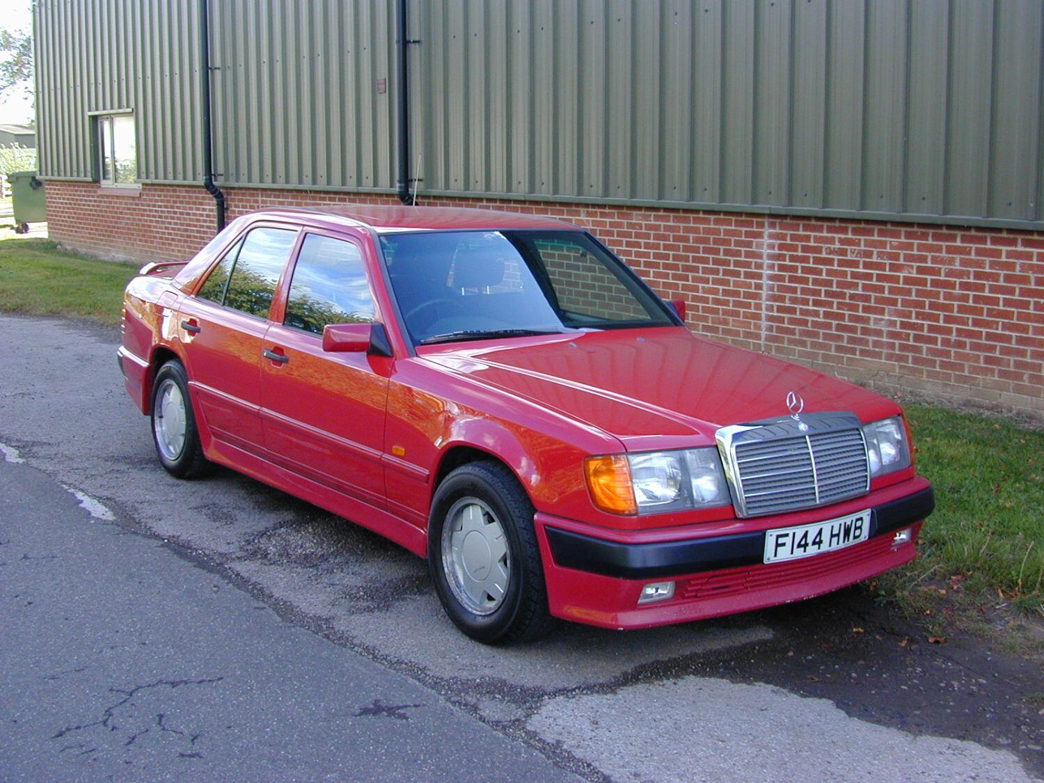 Mercedes-Benz 230 - image 1 of 77