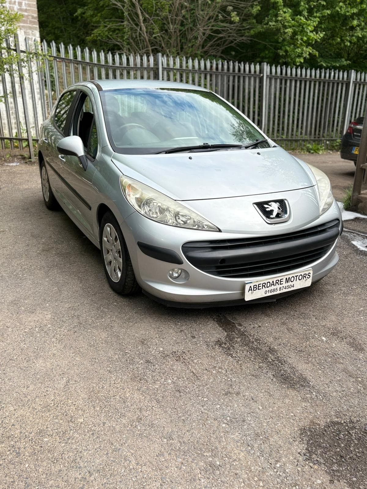 Peugeot 308 - image 1 of 12