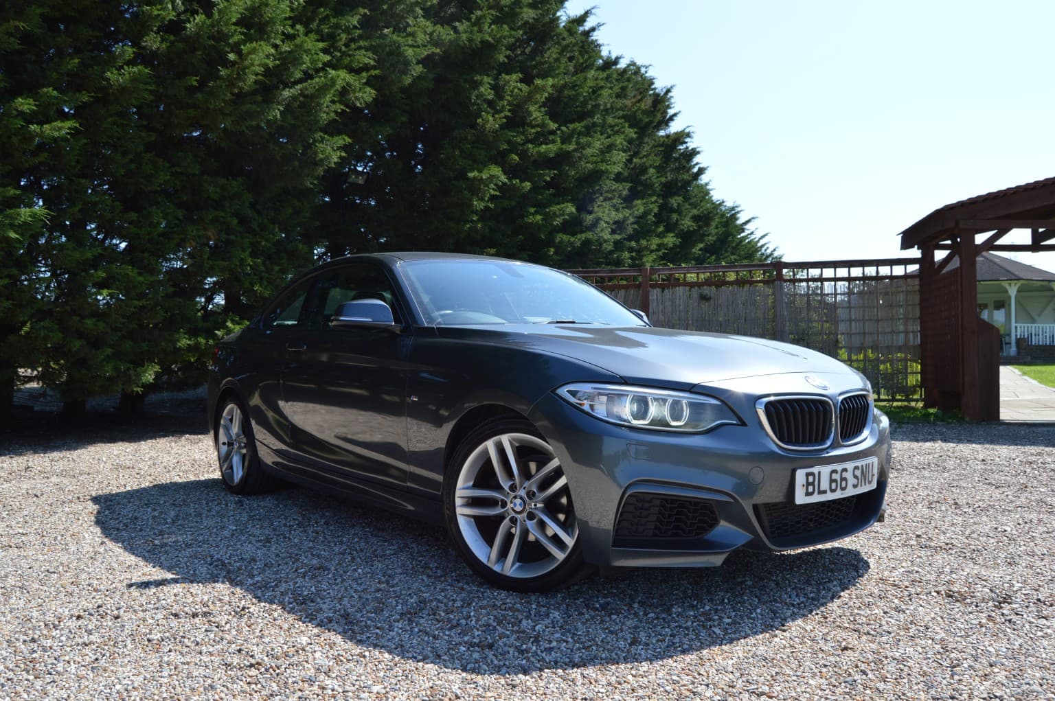 BMW 2 Series - image 1 of 33