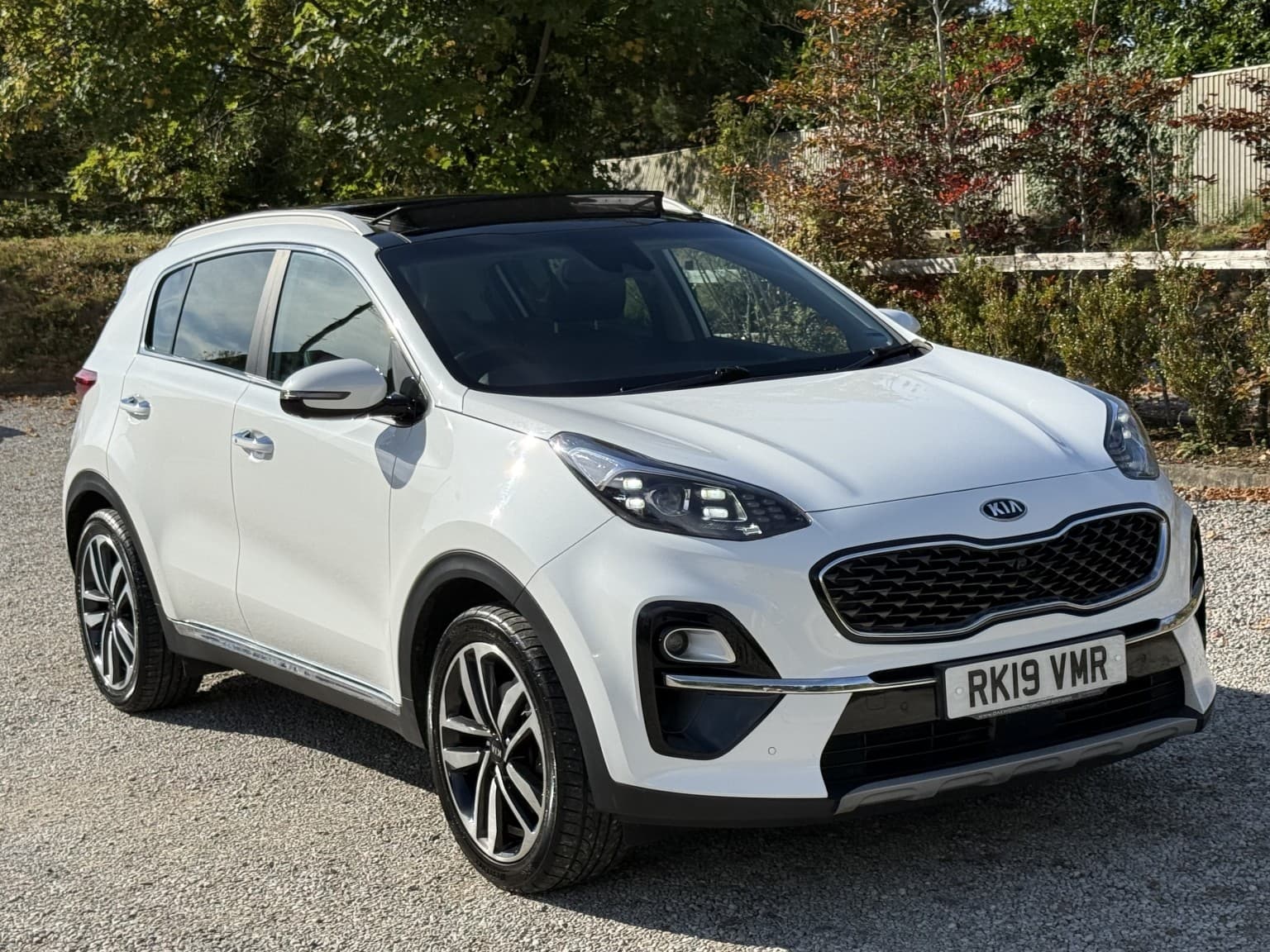 Kia Sportage - image 1 of 28
