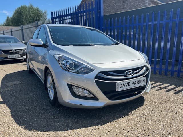 2013 HYUNDAI I30