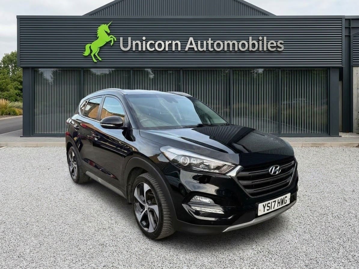 Hyundai Tucson - image 1 of 41