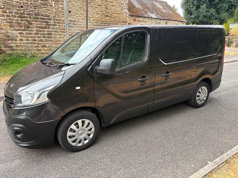 2019 RENAULT TRAFIC