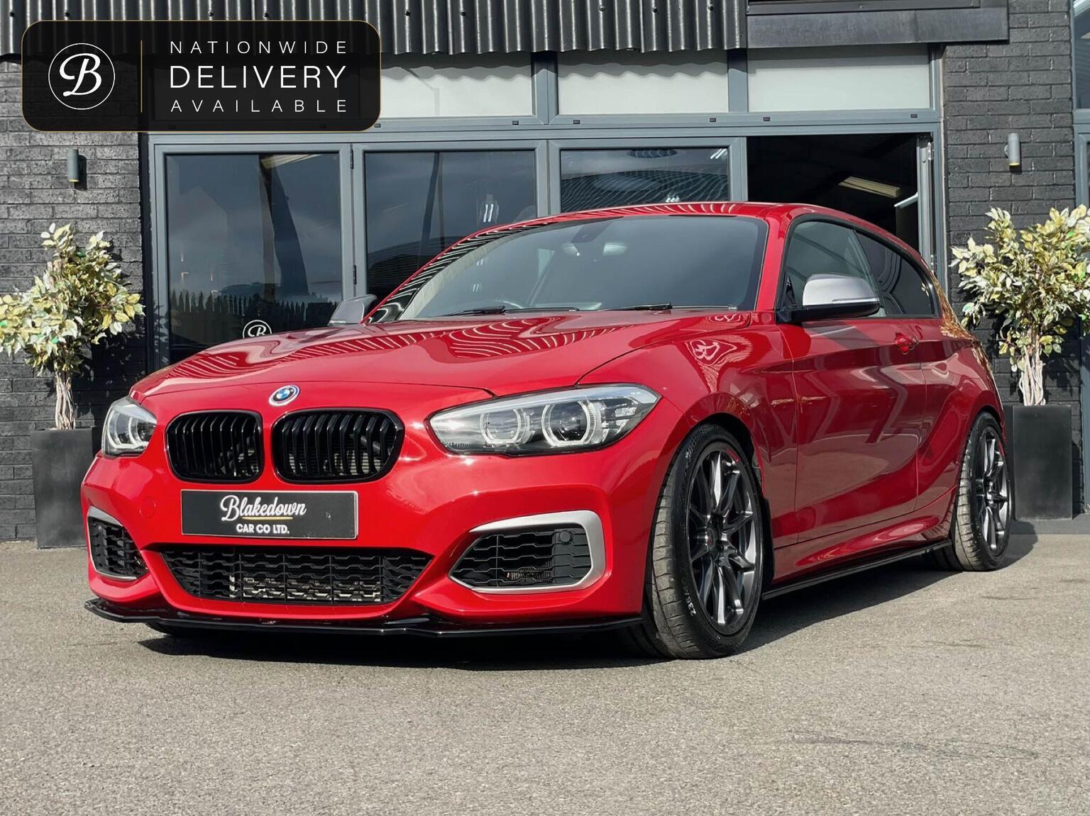 BMW 1 Series - image 1 of 36