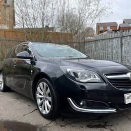 Vauxhall Insignia - image 1 of 12