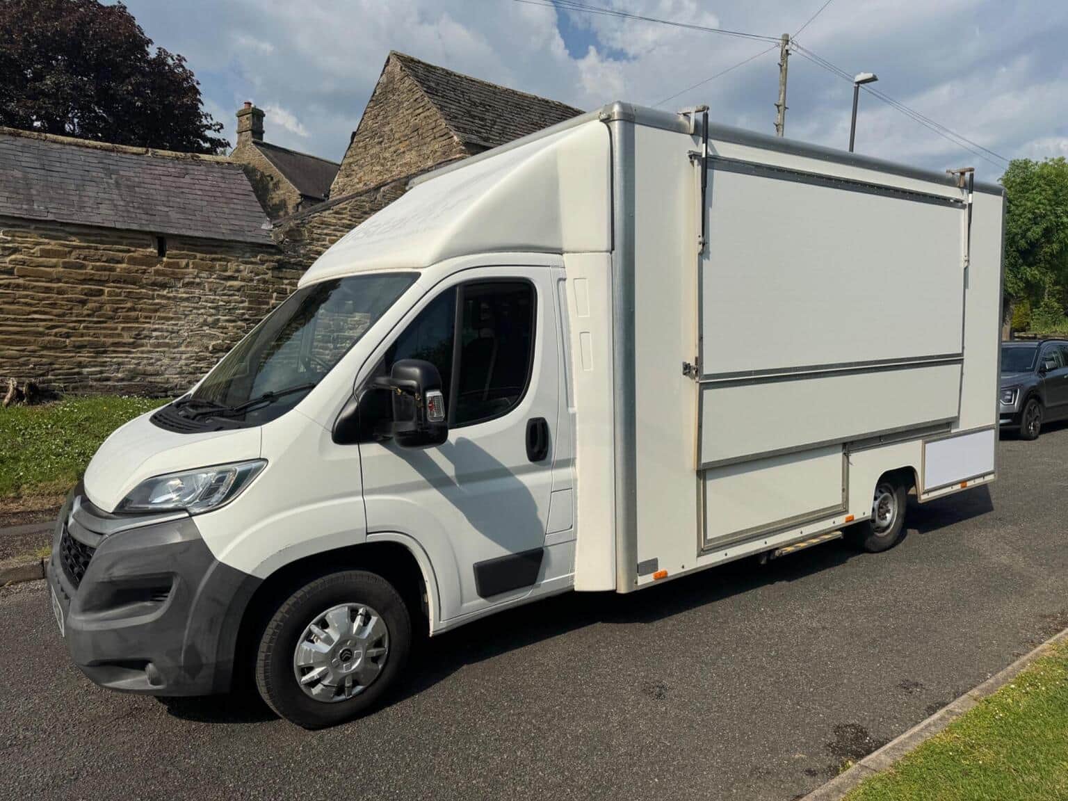 Citroen Relay - image 1 of 14