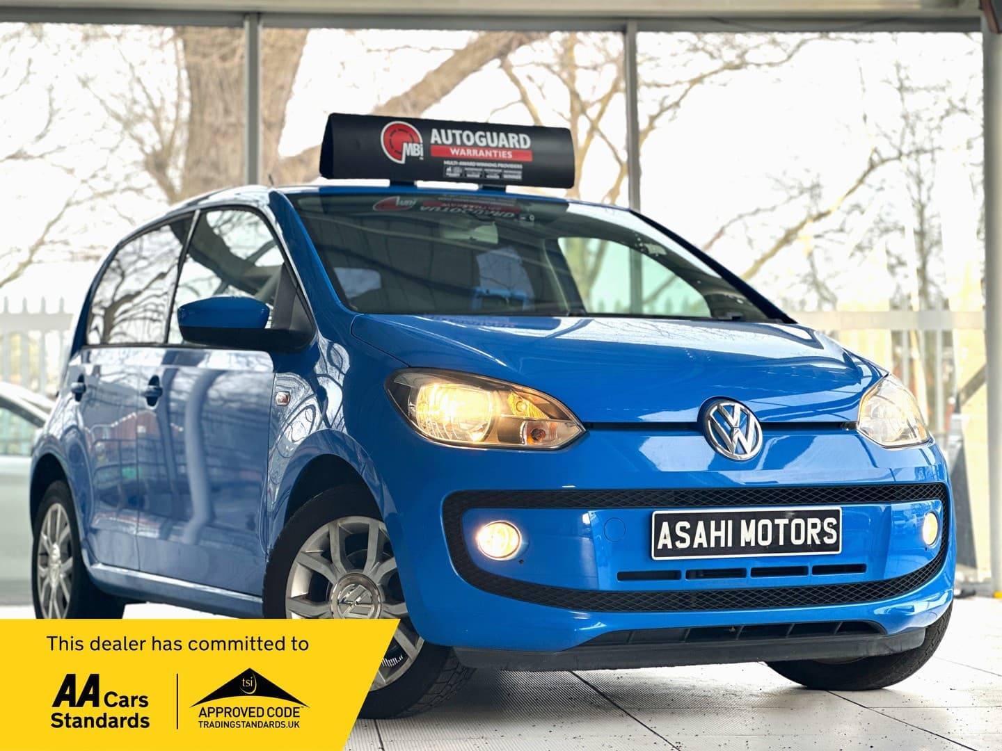 Volkswagen up! - image 1 of 91
