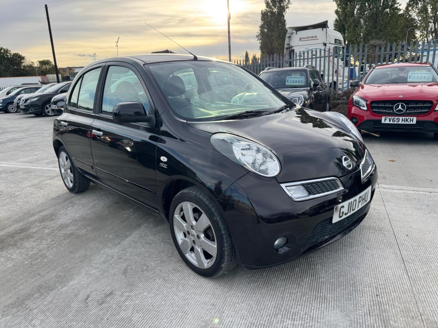 Nissan Micra - image 1 of 38