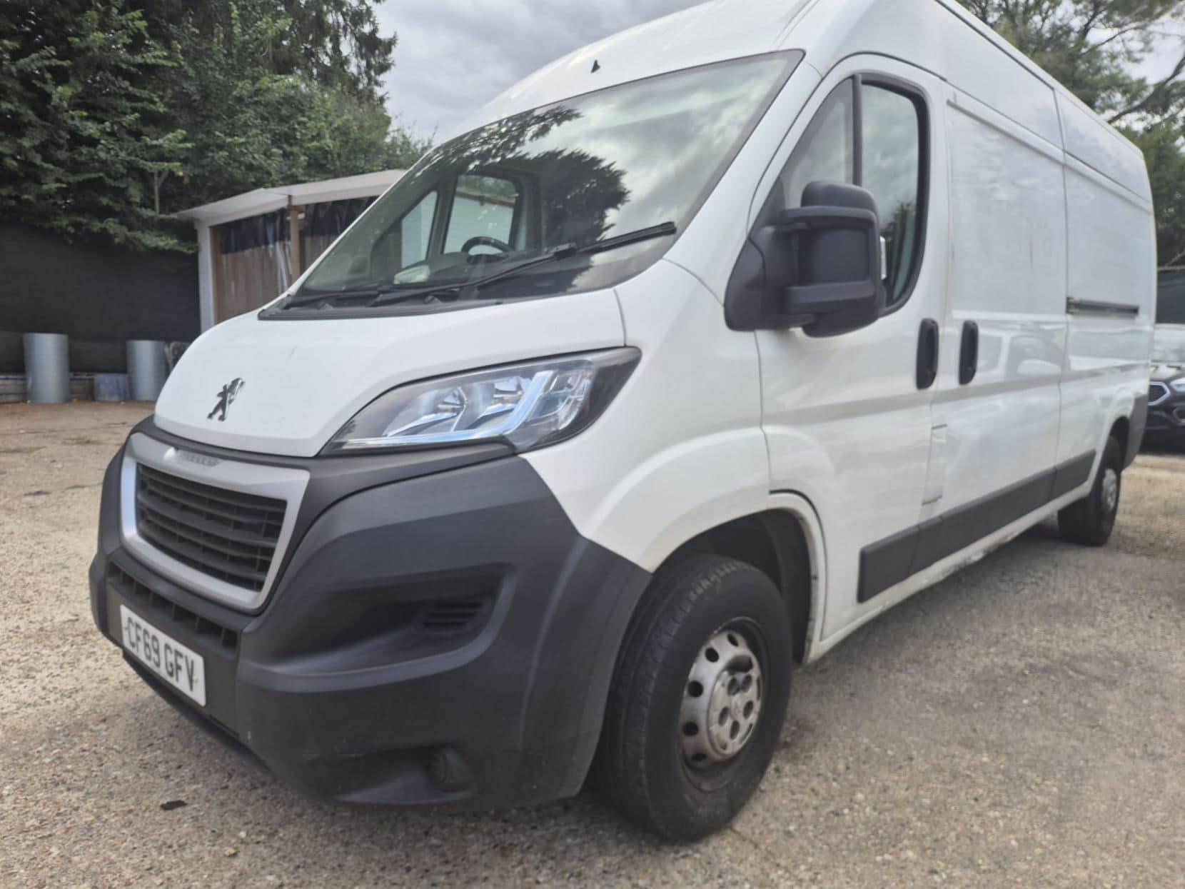 Peugeot Boxer - image 1 of 6