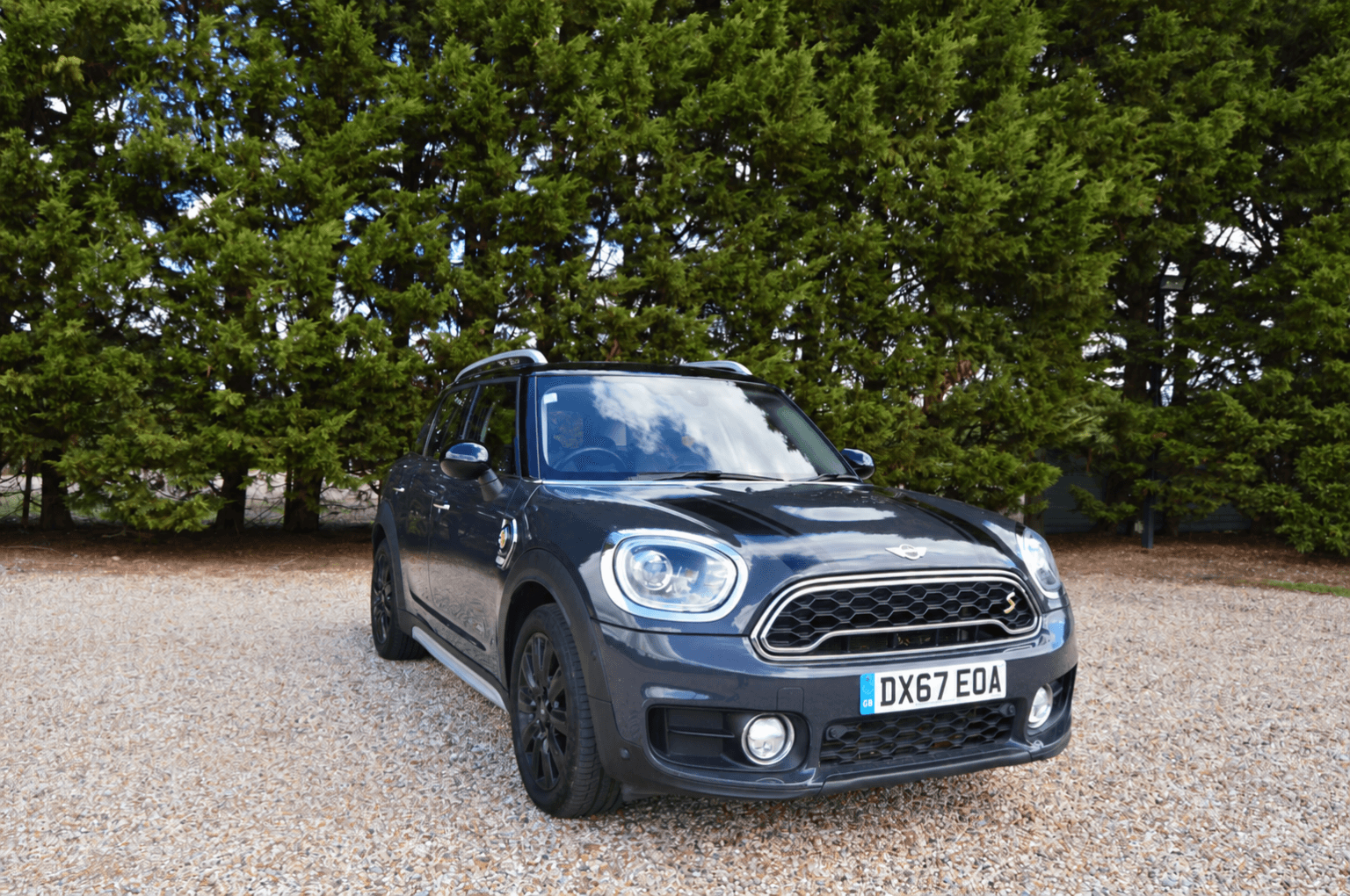 MINI Countryman - image 1 of 52