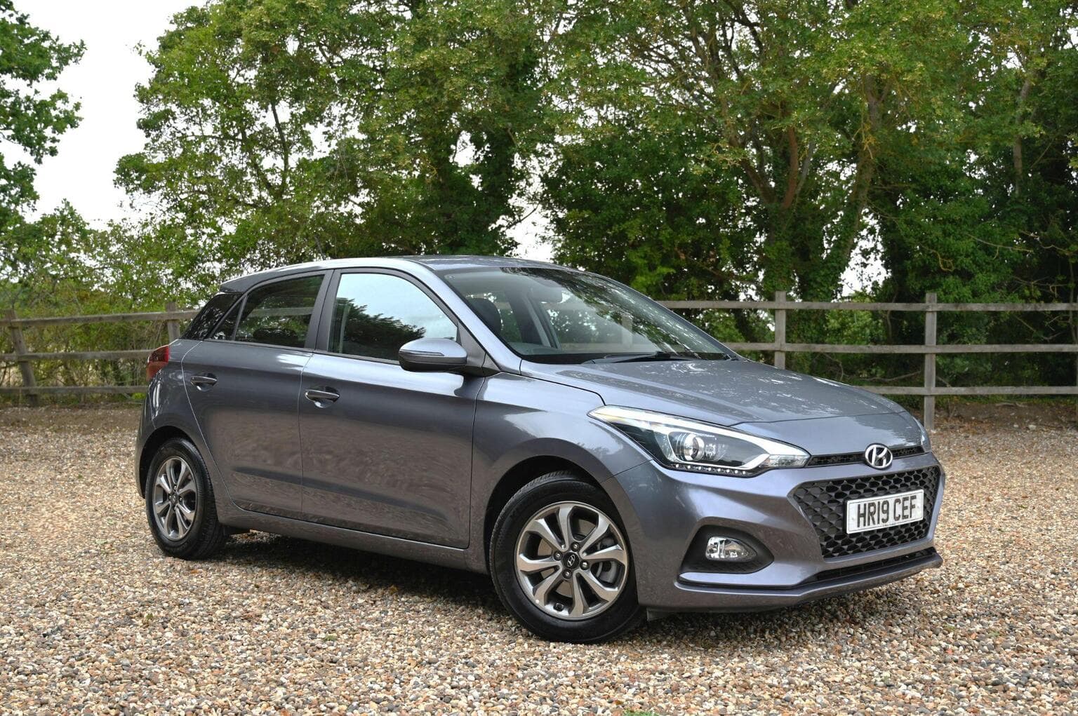 Hyundai i20 - image 1 of 6