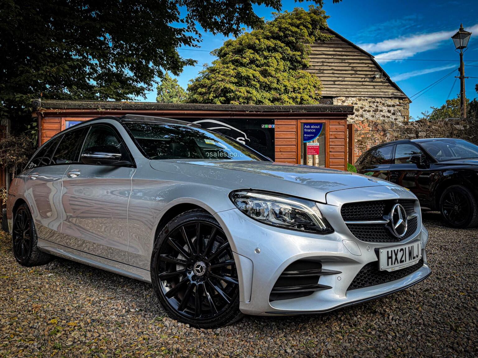 Mercedes-Benz C Class - image 1 of 60