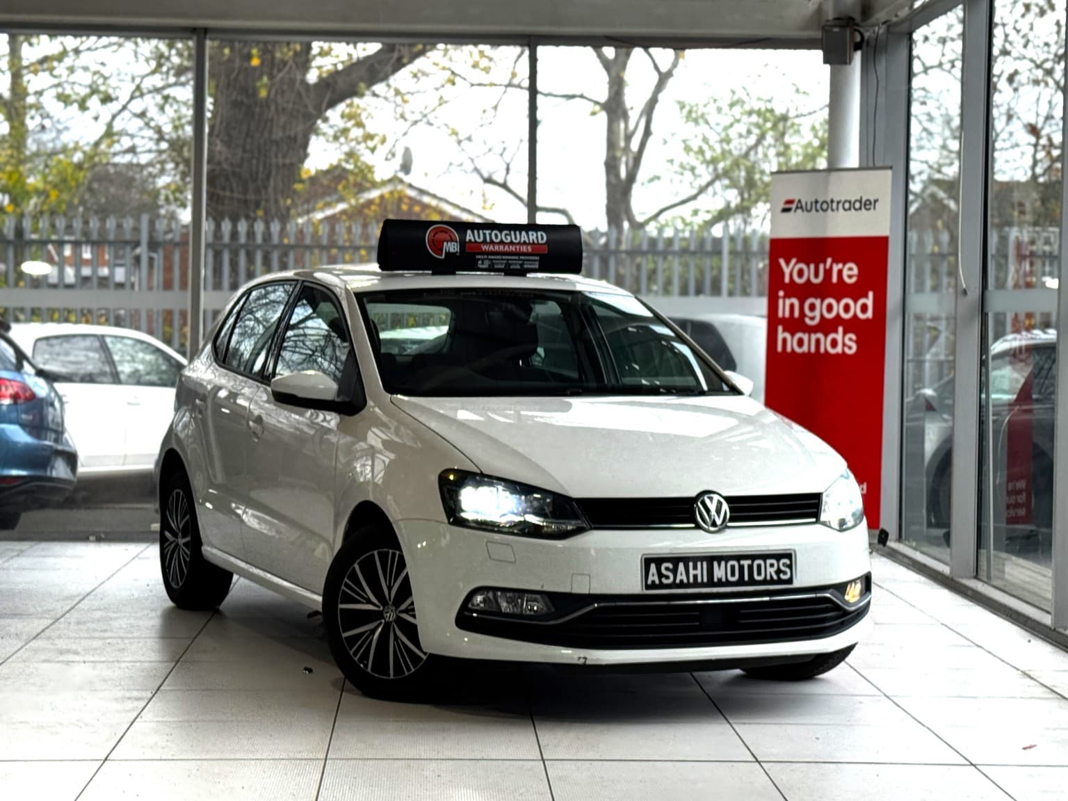 Volkswagen Polo - image 1 of 81