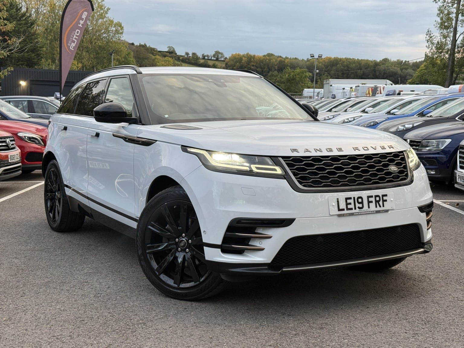 Land Rover Range Rover Velar - image 1 of 65