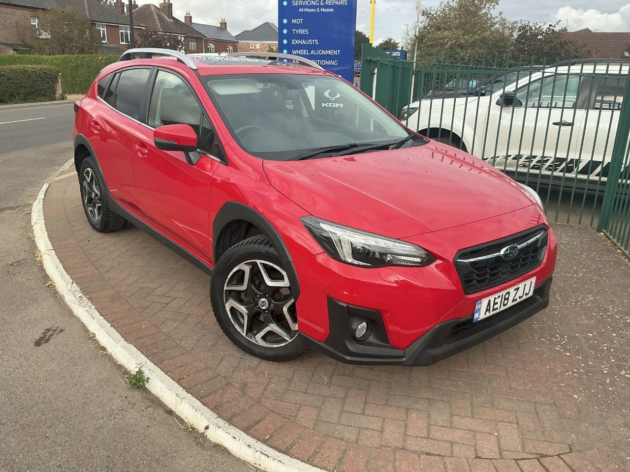 Subaru XV - image 1 of 23
