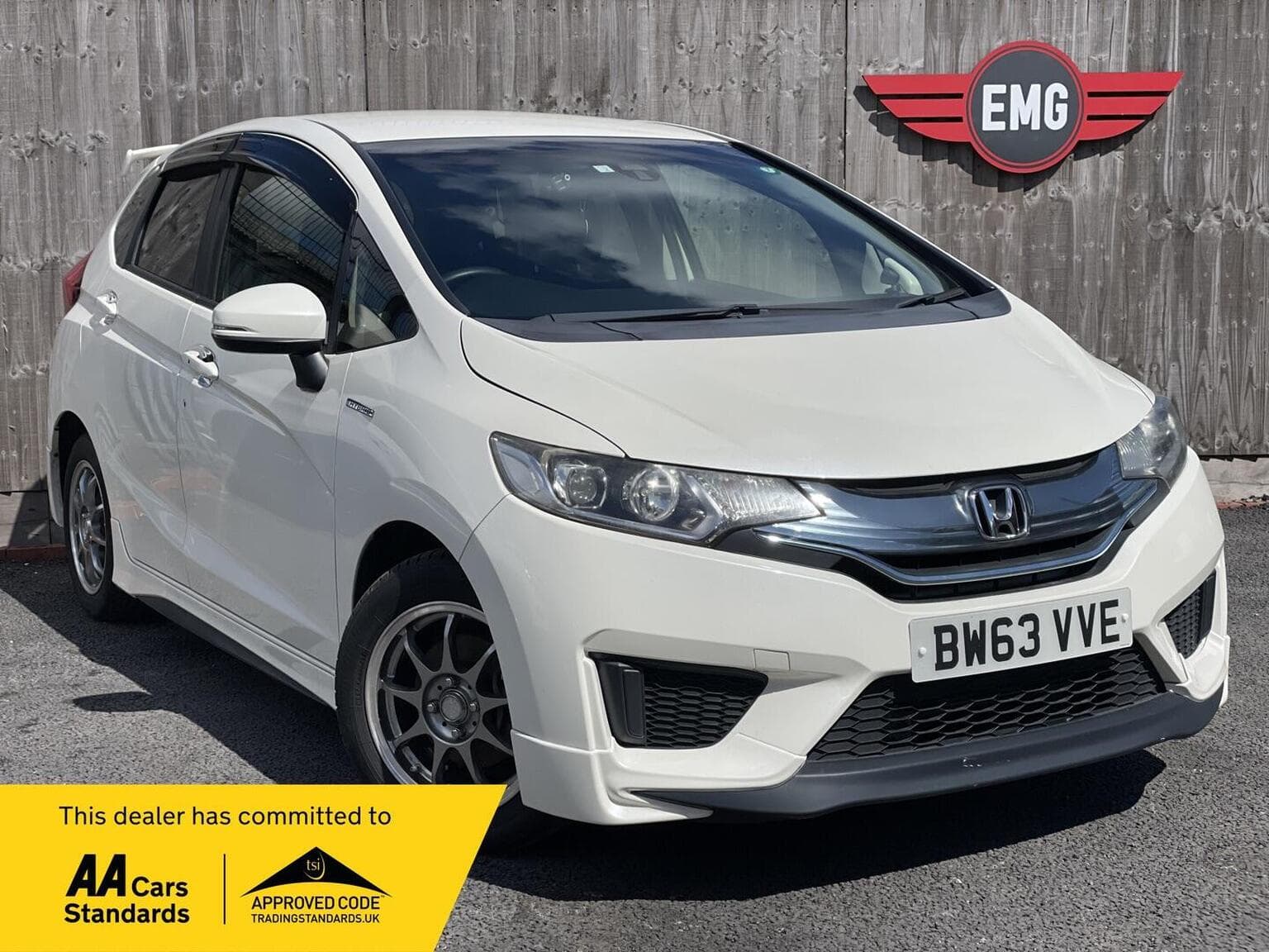 Honda Jazz - image 1 of 52
