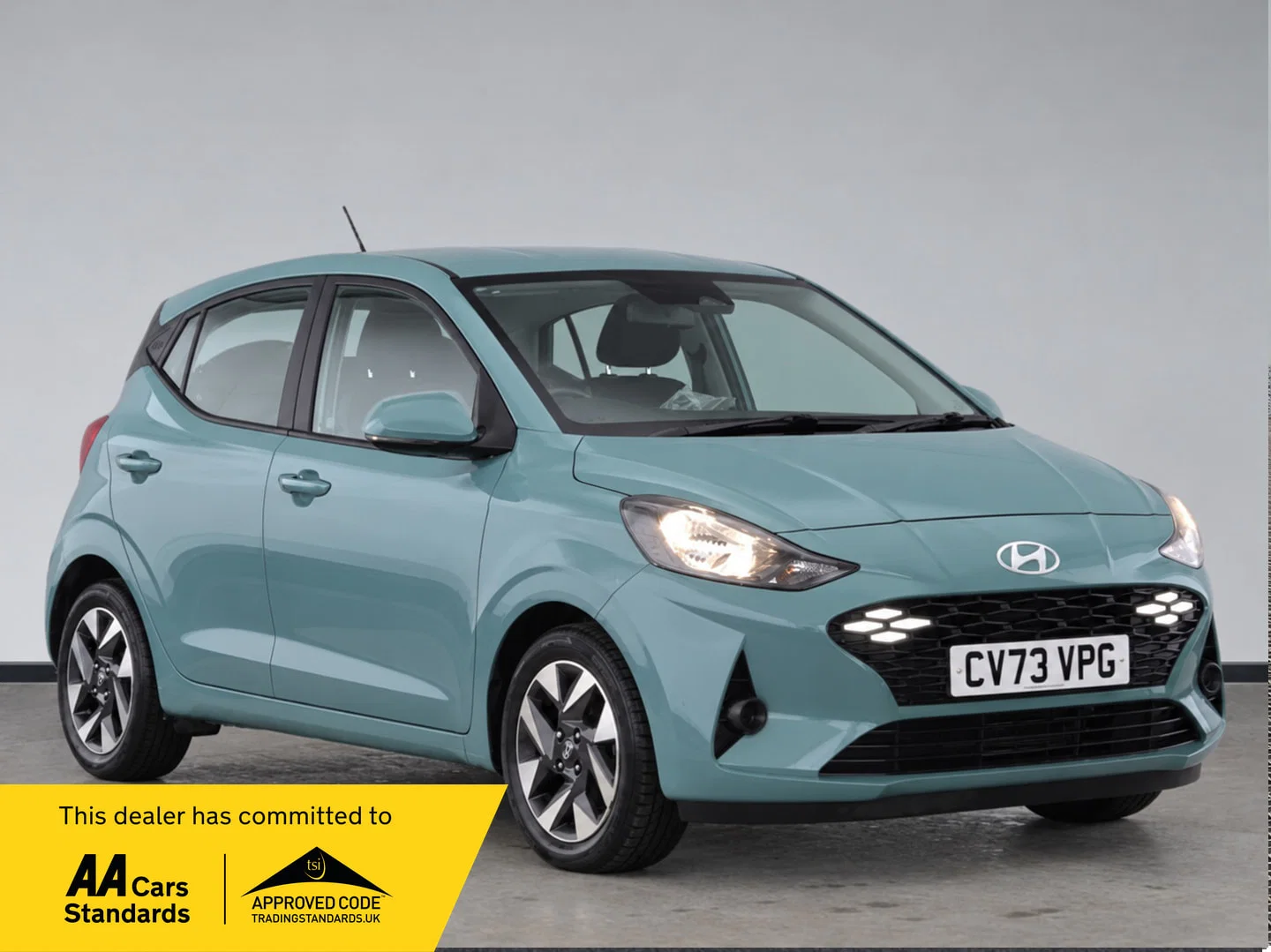 Hyundai i10 - image 1 of 7