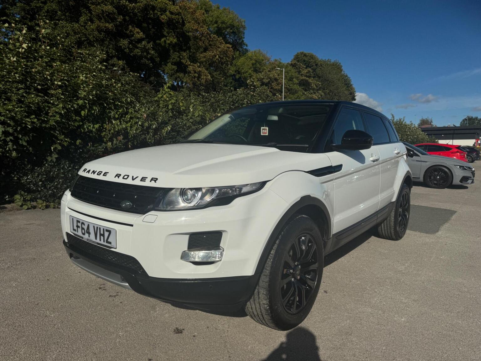 Land Rover Range Rover Evoque - image 1 of 64