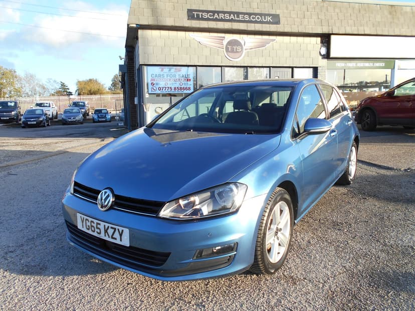 2016 VOLKSWAGEN GOLF