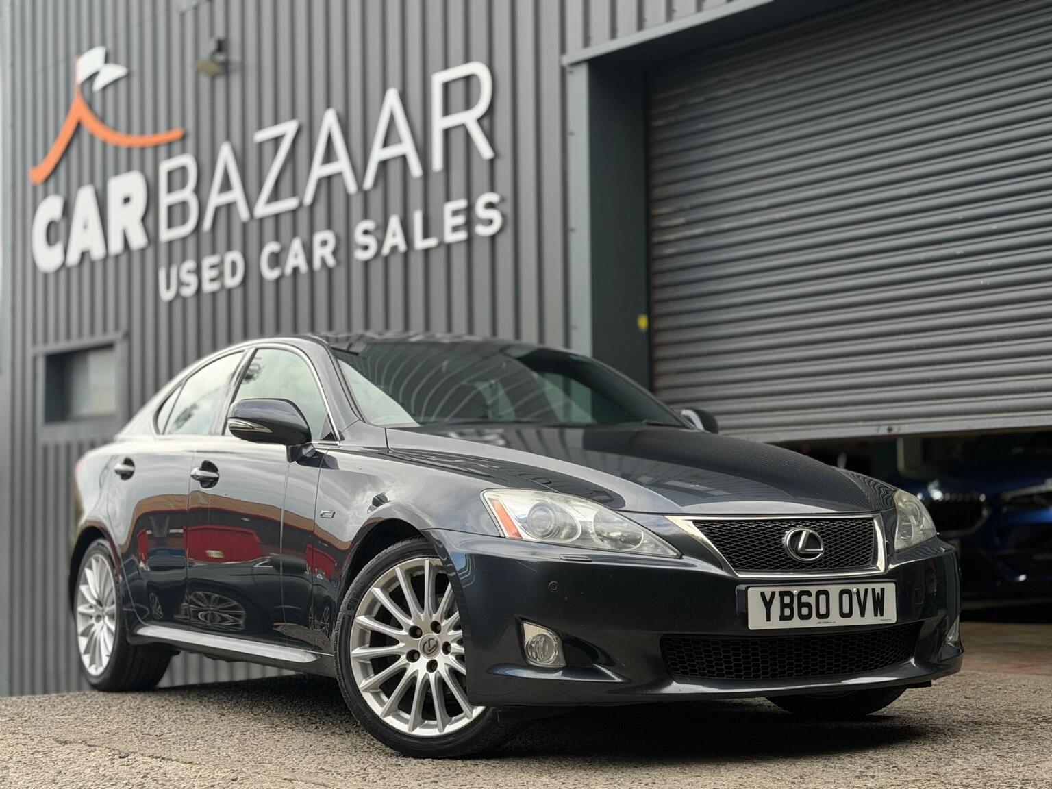 Lexus IS - image 1 of 67