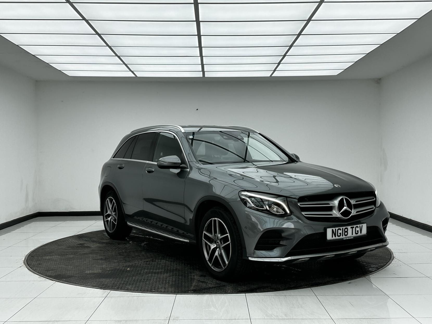 Mercedes-Benz GLC - image 1 of 54