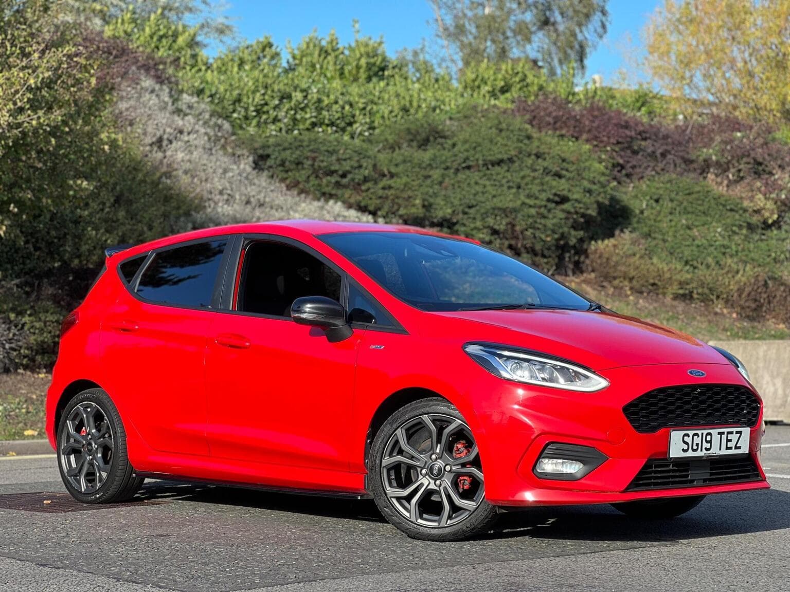 Ford Fiesta - image 1 of 41