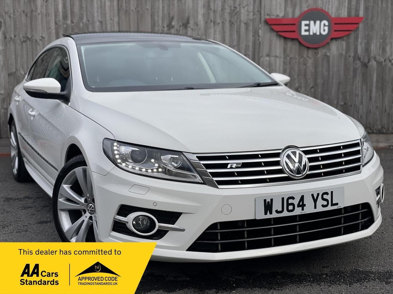 Volkswagen CC - image 1 of 70