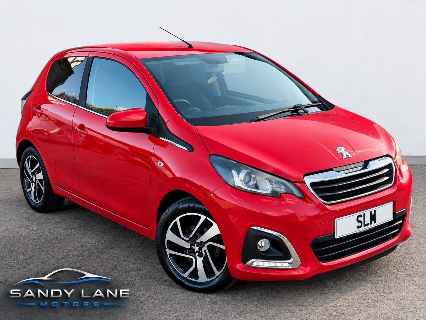 Peugeot 108 - image 1 of 17