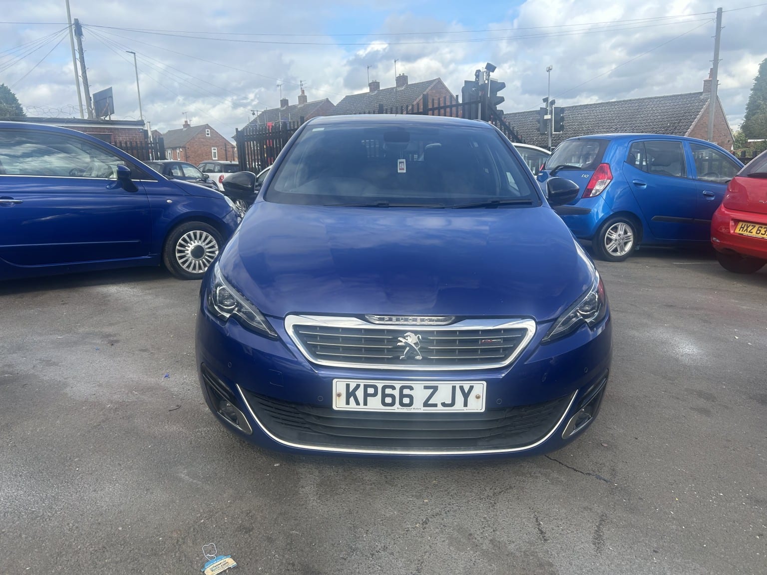 Peugeot 308 - image 1 of 57