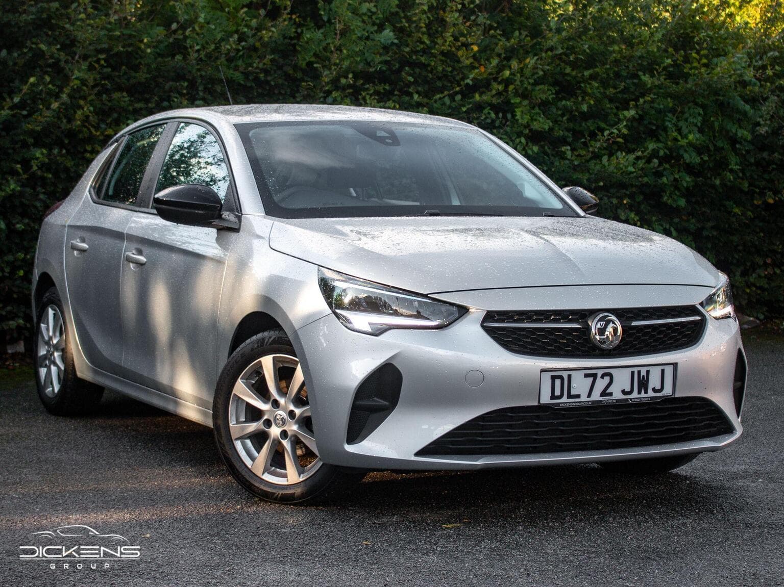 Vauxhall Corsa - image 1 of 21