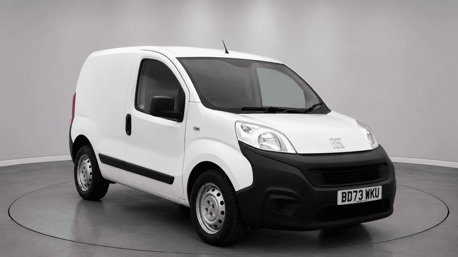 Fiat Fiorino - image 1 of 9