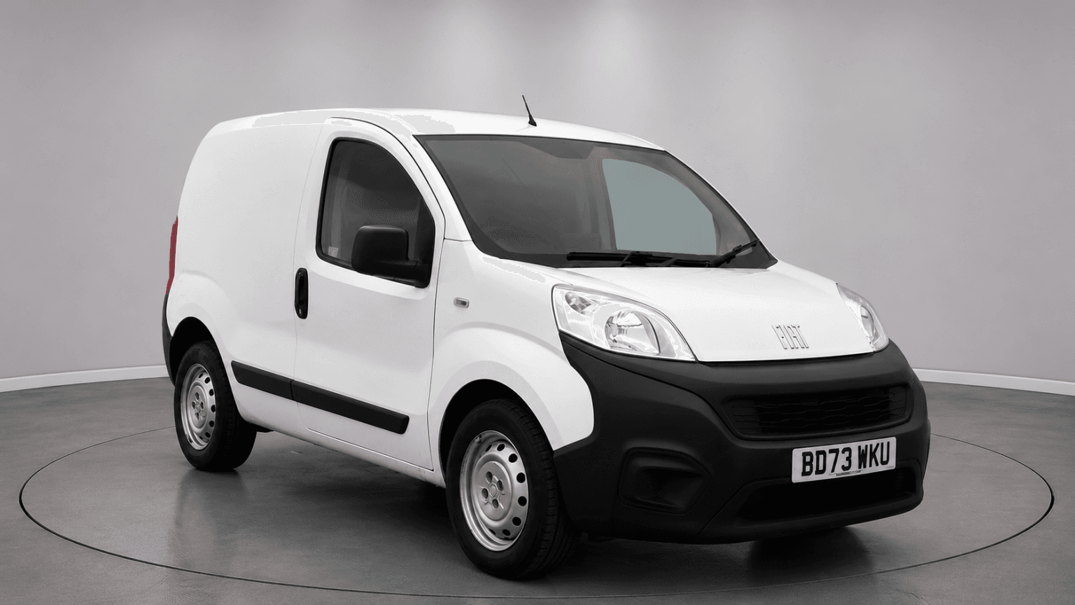 Fiat Fiorino - image 1 of 9