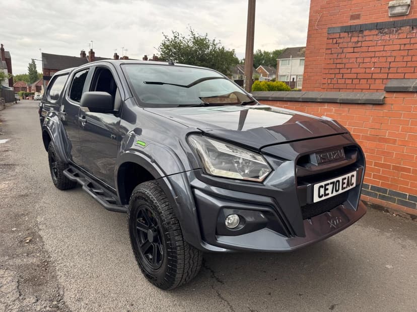2020 ISUZU D-MAX