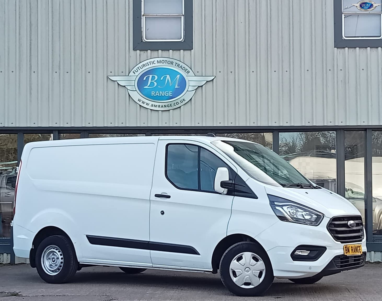 Ford Transit Custom - image 1 of 6