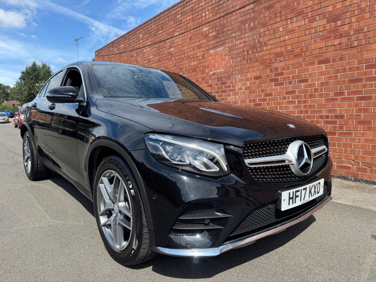 Mercedes-Benz GLC - image 1 of 6
